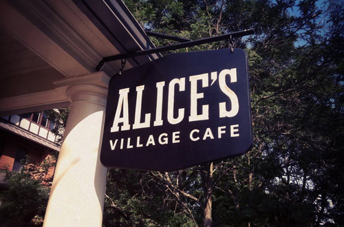Alice's Village Cafe in Carp sign